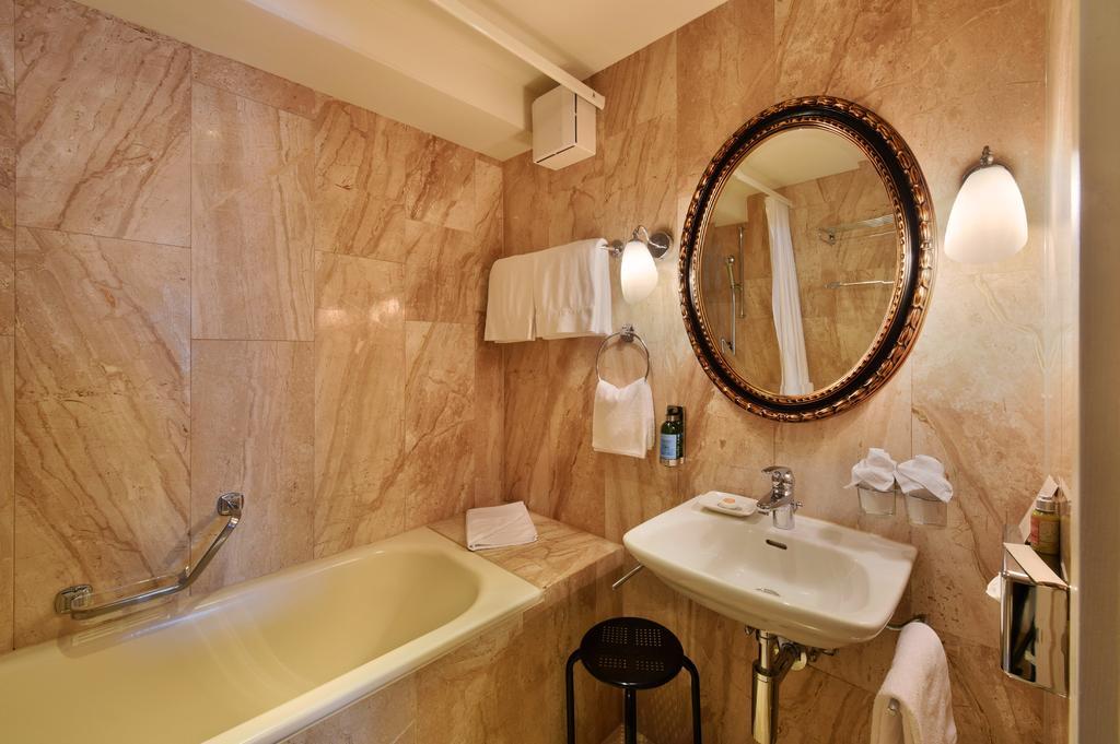 Romantik Hotel Schwan 贺根 外观 照片